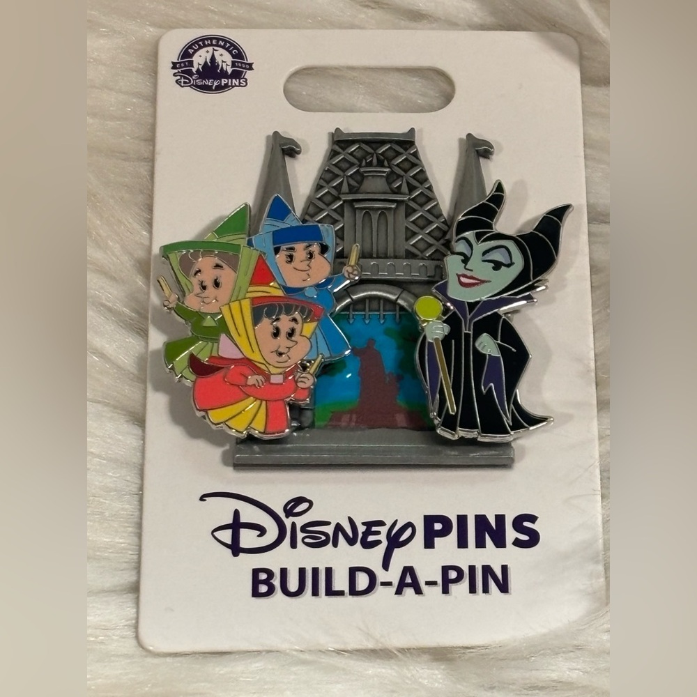 Disney Parks 2024 Build-A-Pin SLEEPING BEAUTY MALEFICENT & 3 FAIRIES Pin